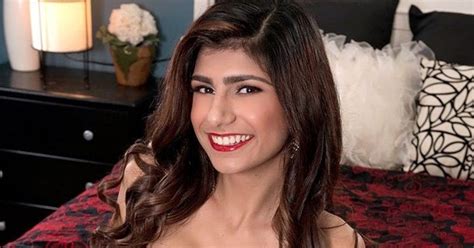 mia khalifs tits|Mia Khalifa Big Tits Round Butts Porn Videos 2024 @ xHamster